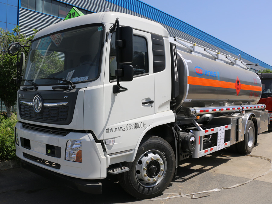 国六东风天锦11.6吨铝合金运油车